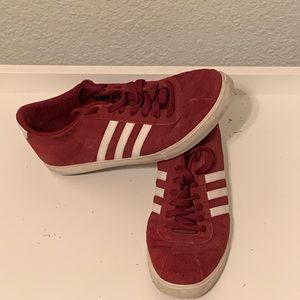 Women’s suede leather sneaker.